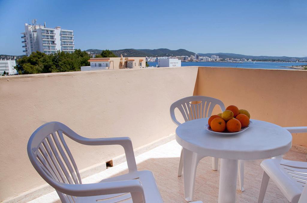 Apartamentos Blue Star (Adults Only) San Antonio (Ibiza) Exterior foto